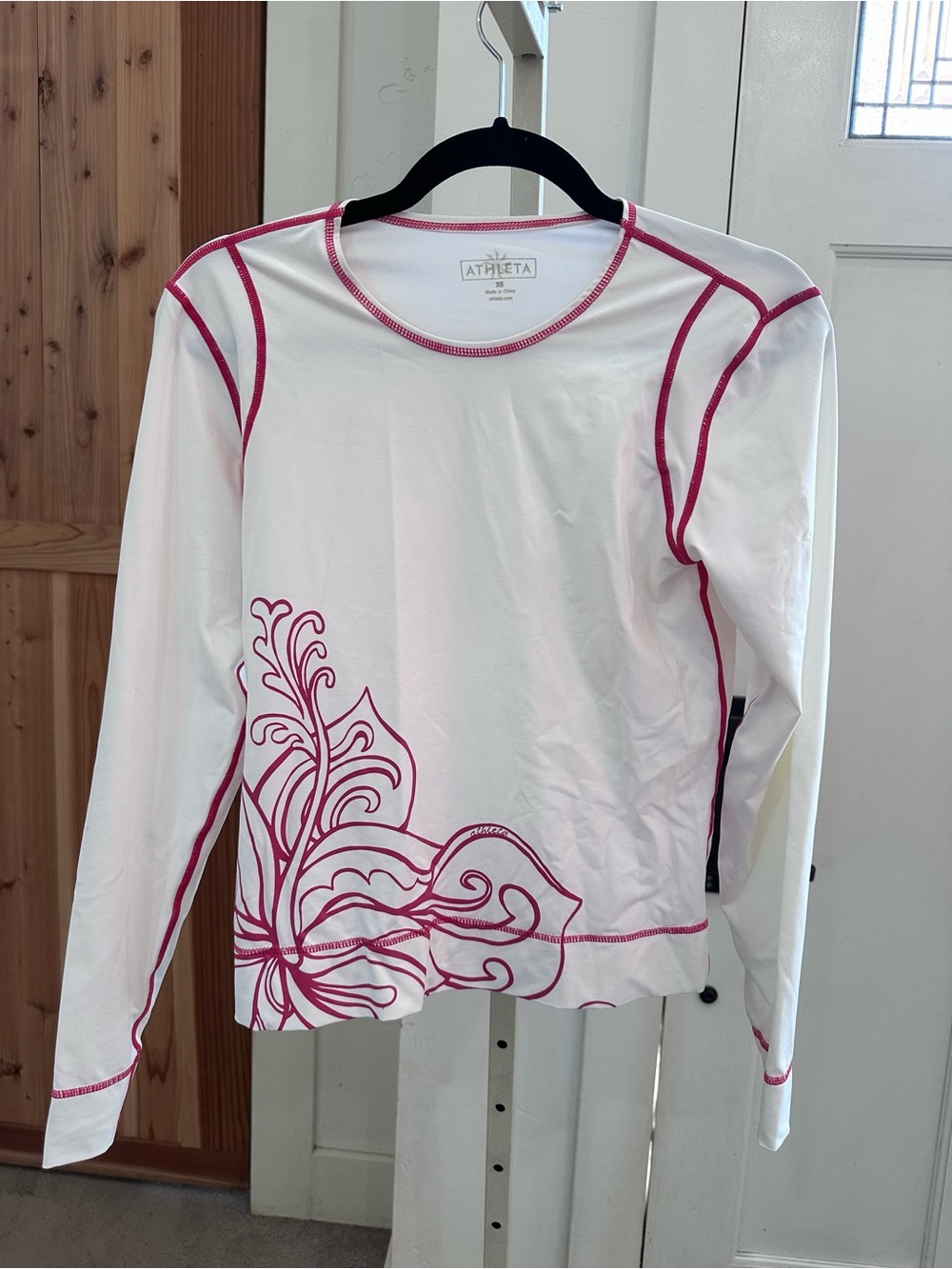Athleta White Long-Sleeve Top Rashguard with Pink Trim and Floral Print